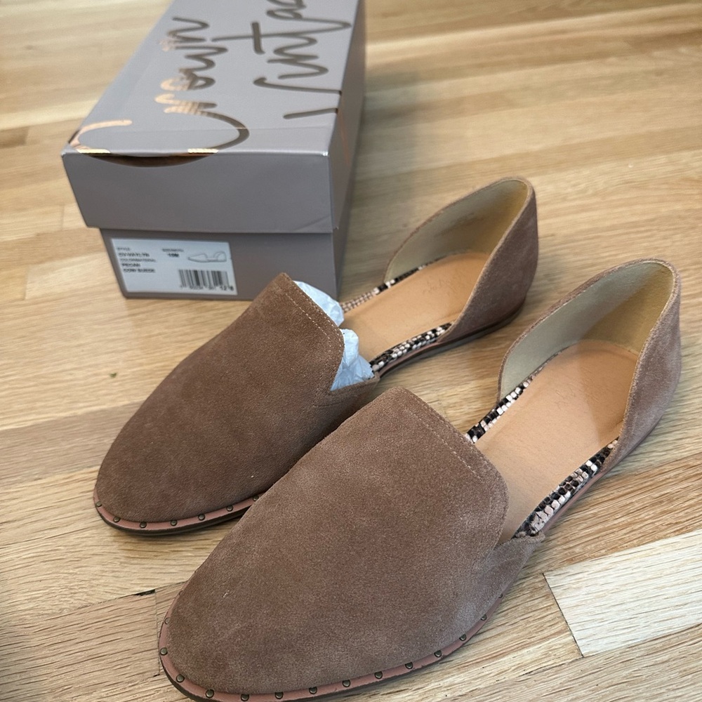 Crown Vintage Brown Suede Flats